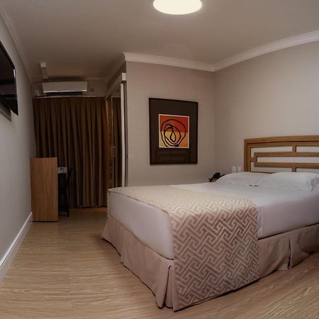 Mara Turismo Hotel Catalão Exteriör bild
