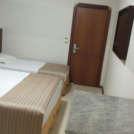 Mara Turismo Hotel Catalão Exteriör bild